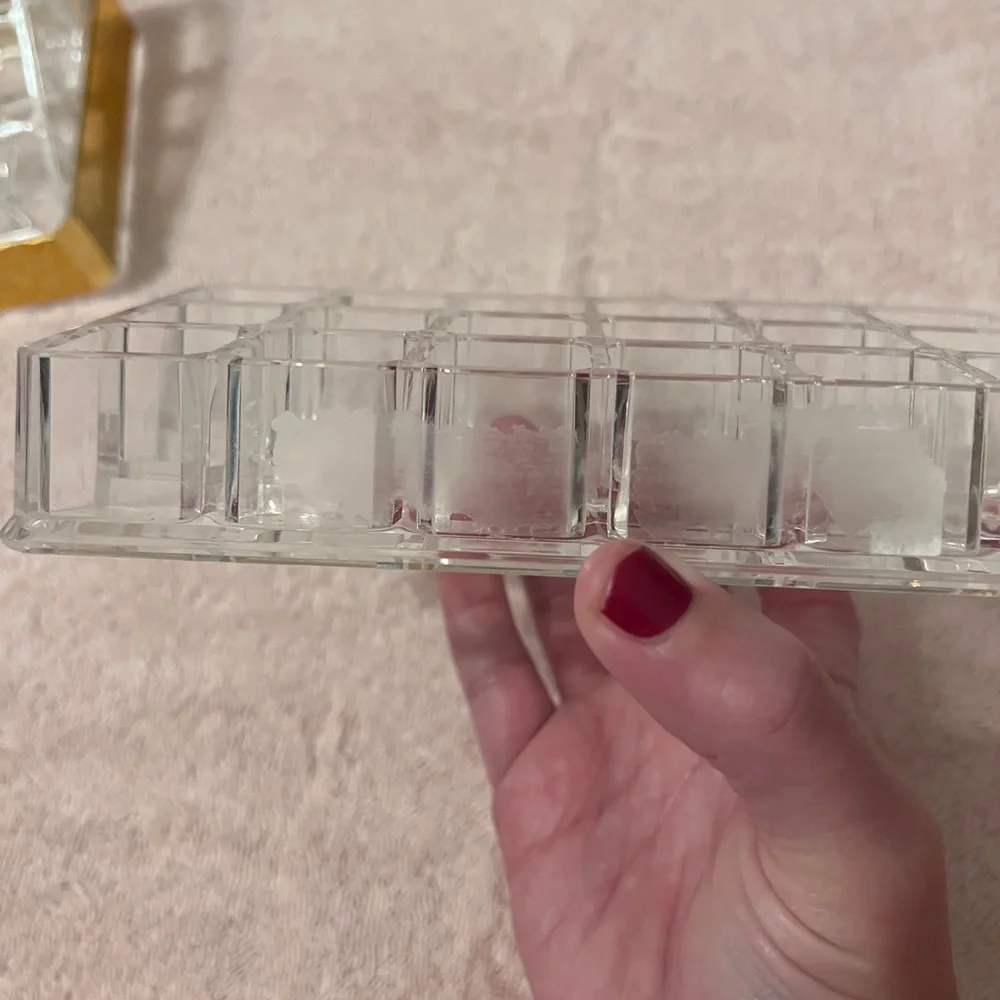 Set of 3 Clear Acrylic Cosmetic Makeup vanity Organizers Bathroom, lipstick